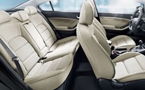 Theo quy định mới nhất, xe ô tô 5 chỗ chở 6 người, có bị xử phạt?