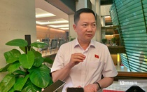 Từ vụ cán bộ Cục An toàn thực phẩm bị bắt: Sự suy thoái, biến chất của cấp quản lý