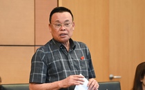 Vụ gần 600 loại sữa giả phơi bày tình trạng "đá bóng" trách nhiệm