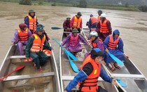 Hai chị em mất tích trong đêm do mưa lũ bất thường tại Quảng Bình