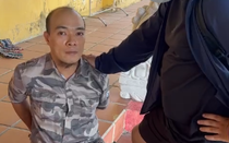 Bắt đối tượng trộm vàng tại bàn cúng