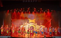 “The Enchanted Crossbow” của Victoria School tỏa sáng tại DANAFF III – Biểu tượng của một Đà Nẵng mới