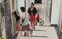 Sao họ hung hăng hung bạo thế?