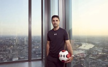 HLV Mikel Arteta của Arsenal hợp tác với Under Armour
