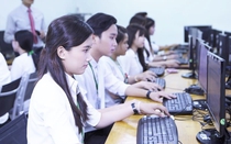 Băn khoăn bằng trung học nghề có giá trị tương đương bằng tốt nghiệp THPT