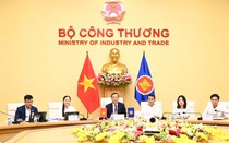 ASEAN huy động vốn kết nối điện xuyên biên giới