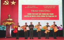 Trao thưởng thành tích xuất sắc hai chuyên án đấu tranh tội phạm ma túy
