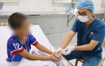 Bản tin 20/8: Cứu sống bệnh nhi 9 tuổi uống nhầm Methadone khiến tim ngừng đập