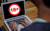 Truy cập web “đen”, người đàn ông mất gần 2 tỷ đồng
