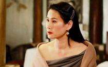 "Ác nữ màn hình": U50 là mẹ đơn thân nuôi 2 con, sống trong biệt thự 4 tầng khang trang