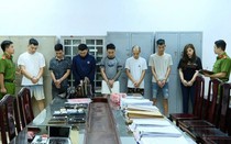 Bắt cặp vợ chồng 9X cầm đầu đường dây "tín dụng đen"