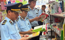 Phát hiện nhiều cơ sở kinh doanh “sách lậu” trước thềm năm học mới