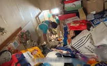 Mở cửa phòng người đàn ông 60 tuổi, chủ nhà sốc nặng khi chứng kiến cảnh bên trong