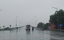 Cấm lưu thông qua cầu nối Hà Tĩnh - Nghệ An