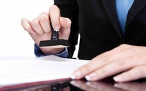 Trên 18 tuổi có được nhận làm con nuôi?