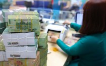 Nợ xấu ngân hàng tiếp tục leo thang