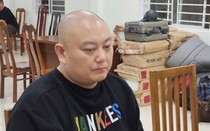 Thua bạc, 2 du khách bị nhóm người khống chế, đòi nợ “cắt cổ”