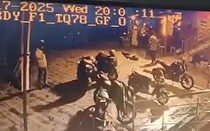 Đang uống nước trái cây, người đàn ông ngã gục xuống đất tử vong