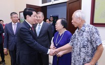 Chủ tịch nước Lương Cường tiếp đại diện gia đình nhân sỹ hữu nghị Trung Quốc