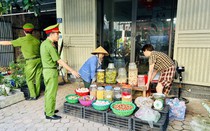 "Siêu phường" ở Thanh Hóa dẹp 11 chợ cóc, chợ tạm lấn chiếm lòng đường kinh doanh