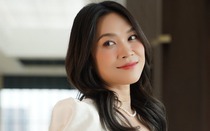 "Họa mi tóc nâu" lần hiếm hoi khoe tấm lưng ngọc ngà khiến dân tình "bấn loạn"