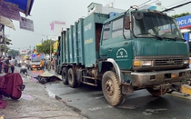 TP.HCM: Va chạm với xe chở rác, người đàn ông đi xe máy tử vong