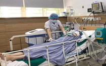 Cô gái 20 tuổi hôn mê, tổn thương não sau hút thuốc lá điện tử