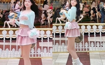 Hai con gái MC Quyền Linh đẹp trong veo, thích diện váy ngắn tôn chân thon dài