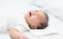Trẻ sơ sinh bị tiêu chảy, xử trí sao cho hiệu quả và an toàn?