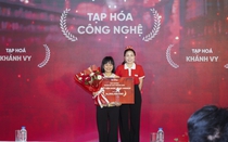 Lên đời công nghệ, tạp hóa thu tiền tỷ mỗi tháng