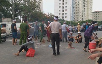 Công an lên tiếng vụ gia đình nạn nhân kéo đến hiện trường vụ tai nạn 1 năm trước