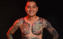 Truy nã đối tượng nổ súng vào xe "thánh chửi" Dương Minh Tuyền