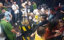 Kiểm tra quán bar, cảnh sát phát hiện 6 người dương tính ma túy