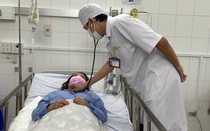 Cứu sống bệnh nhân sốt xuất huyết nguy kịch bằng kỹ thuật ECMO