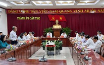 Đảng đoàn Hội Luật gia Việt Nam làm việc với Thành ủy Cần Thơ