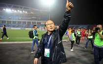Đáp trả bầu Đức, Phó Chủ tịch VFF hứa "từ chức" nếu không đủ tiền trả lương cho thầy Park