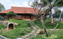 Cận cảnh cơ ngơi hoành tráng của nghệ sĩ hài Xuân Bắc