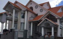 Điều tra nghi án biệt thự của đại gia Tư Khắp bị trúng đạn