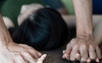 Bị người tình bỏ, dọa tung clip sex để cưỡng dâm
