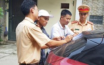 Xác định danh tính tài xế xe Mazda 3 đánh võng gây náo loạn ở Hà Nội