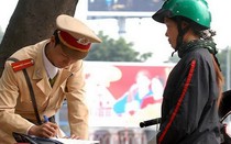 Trừ điểm vào giấy phép lái xe: Dễ tạo sơ hở, tiêu cực