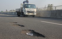 Cao tốc Đà Nẵng - Quảng Ngãi hư hỏng: Có "uẩn khúc" trong việc bộ GTVT từng phớt lờ cảnh báo?