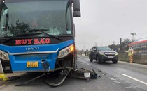 Va chạm với ô tô khách, 2 vợ chồng tử vong ngày cận Tết