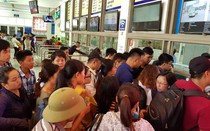 Bến xe Mỹ Đình quá tải ngày đầu nghỉ lễ 2/9