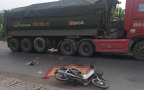 Gây tai nạn chết người, tài xế tiếp tục chở công nhân đi kịp giờ rồi quay lại trình diện