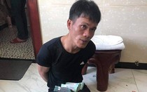 Vụ mất trộm hơn 8 tỷ đồng ở Vĩnh Long: 2 đối tượng bị truy nã ra đầu thú