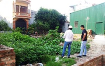 Có nên mua đất xen kẹt không? Đất xen kẹt có được làm sổ đỏ không?