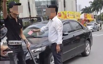 Điều tra vụ hai tài xế “nói chuyện” với nhau bằng điếu cày