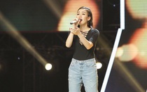 Trò cũ của Hà Hồ gây bất ngờ tại The Voice 2018 với "Người lạ ơi"