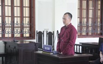 Kẻ đưa 10kg ma túy từ Lào sang Việt Nam bật khóc khi nhận án tử